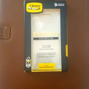 Otterbox Symmetry case for Galaxy S8+